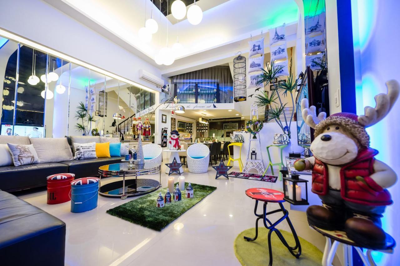 巴黎villa 主題派對k歌 Bbq 麻將包棟 Luodong Exterior photo