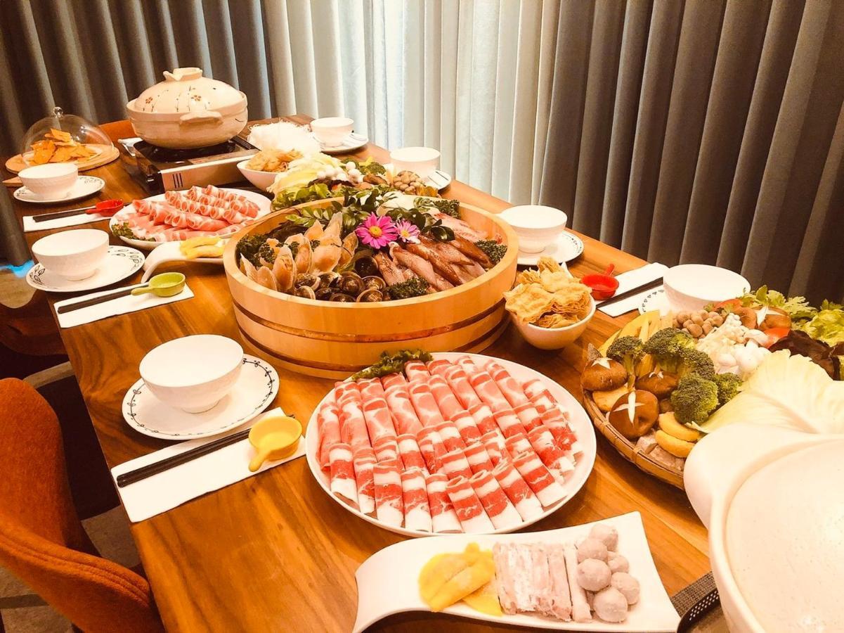 巴黎villa 主題派對k歌 Bbq 麻將包棟 Luodong Exterior photo